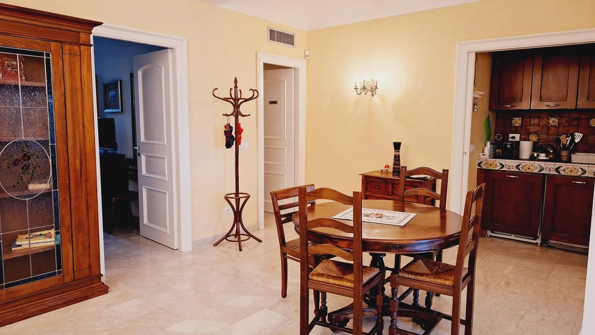 Exclusive Central Place-Piazza Stesicoro-Via Etnea Catania 0*,  Italy